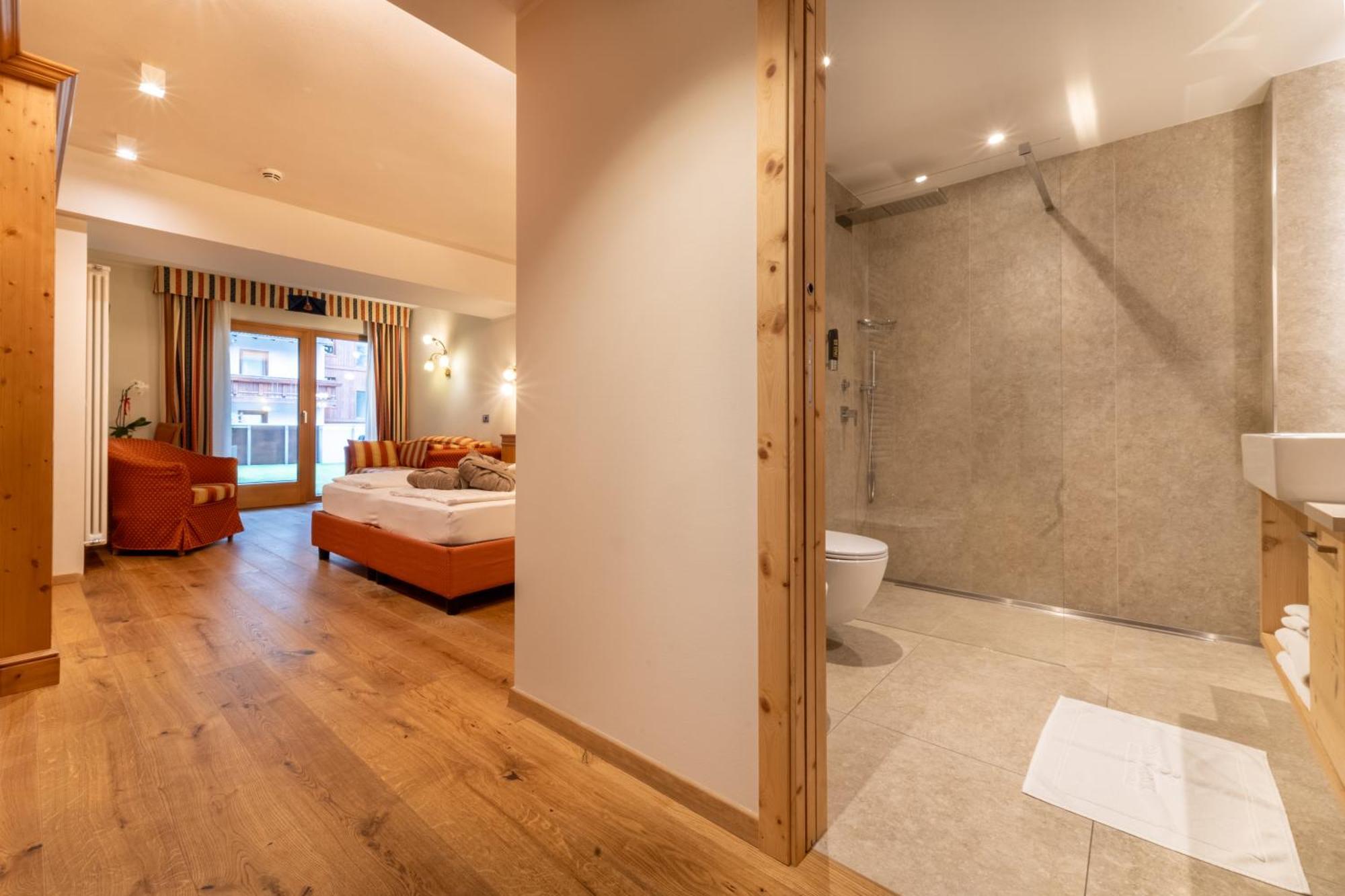 Active Hotel Monte Giner Mezzana  Δωμάτιο φωτογραφία